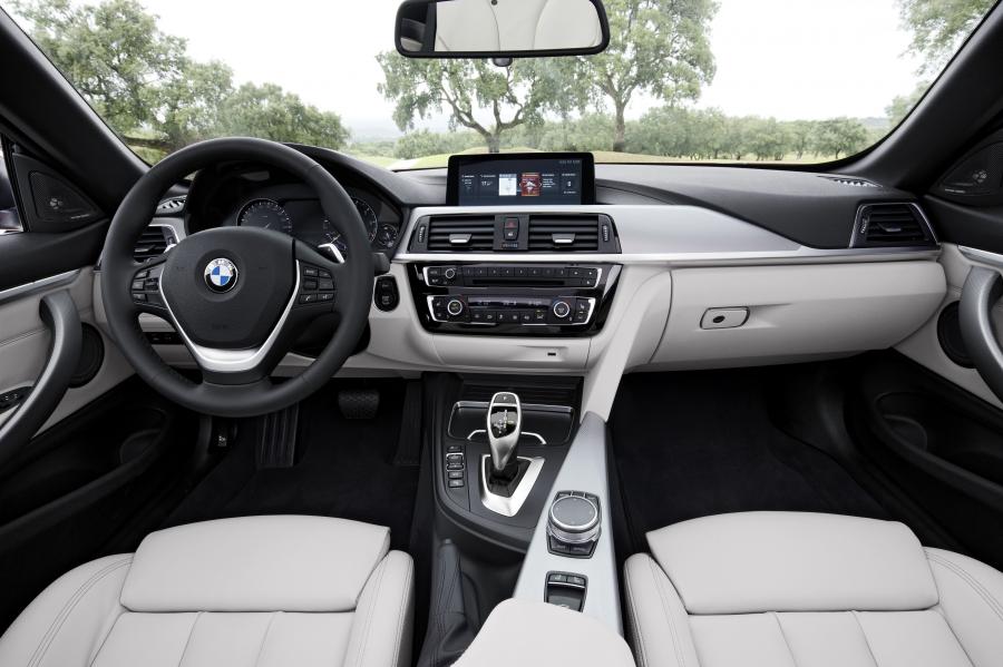 Торпедо BMW 430i Convertible Luxury Line 2017 года  (WW) (фото 20 из 60)